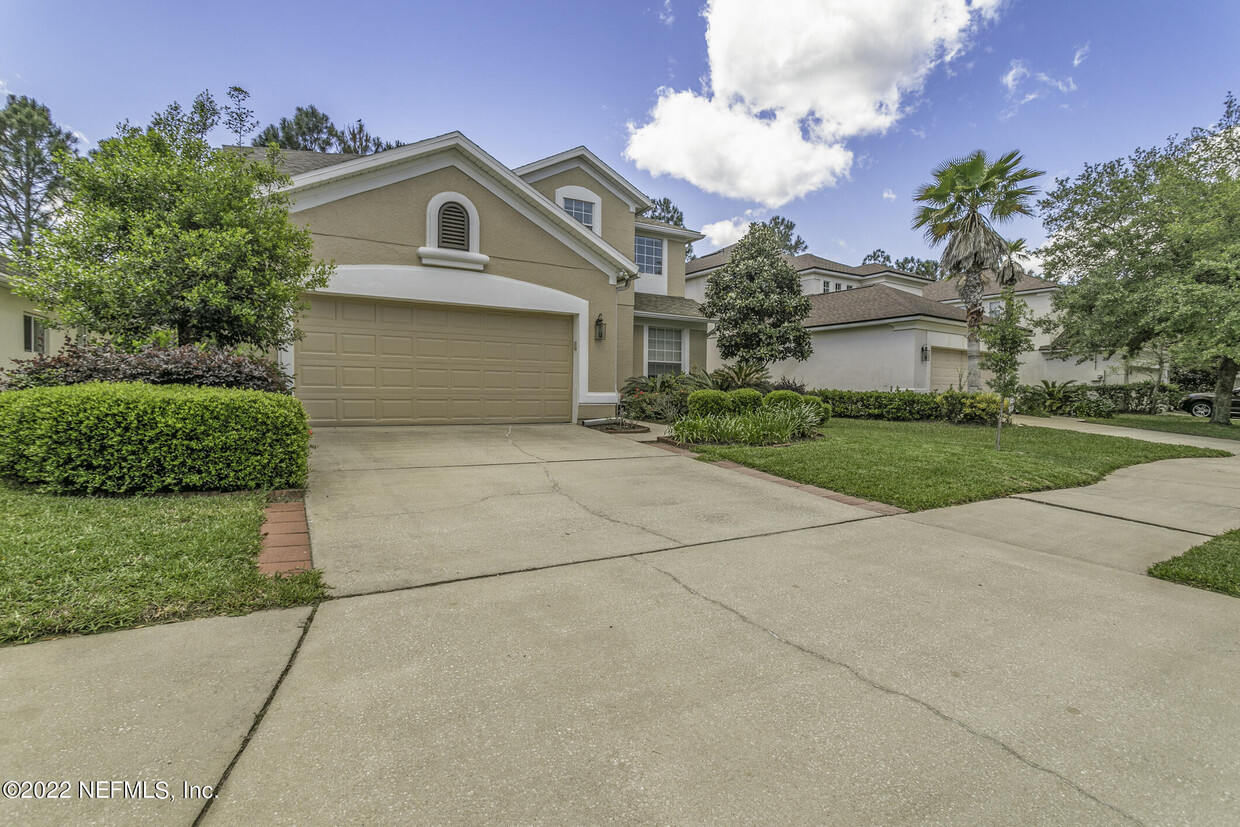 Foto principal - 3932 Highgate Ct