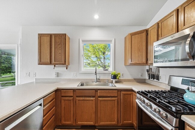 Building Photo - 1695 Mullan Trl