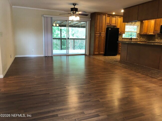 Foto del edificio - 5406 Community Rd