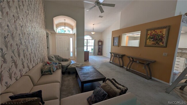 Foto del edificio - 9707 SW 196th Avenue Rd