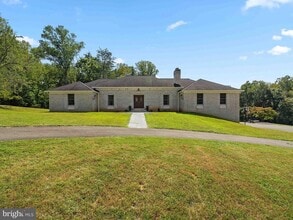 Building Photo - 11311 Stuart Mill Rd