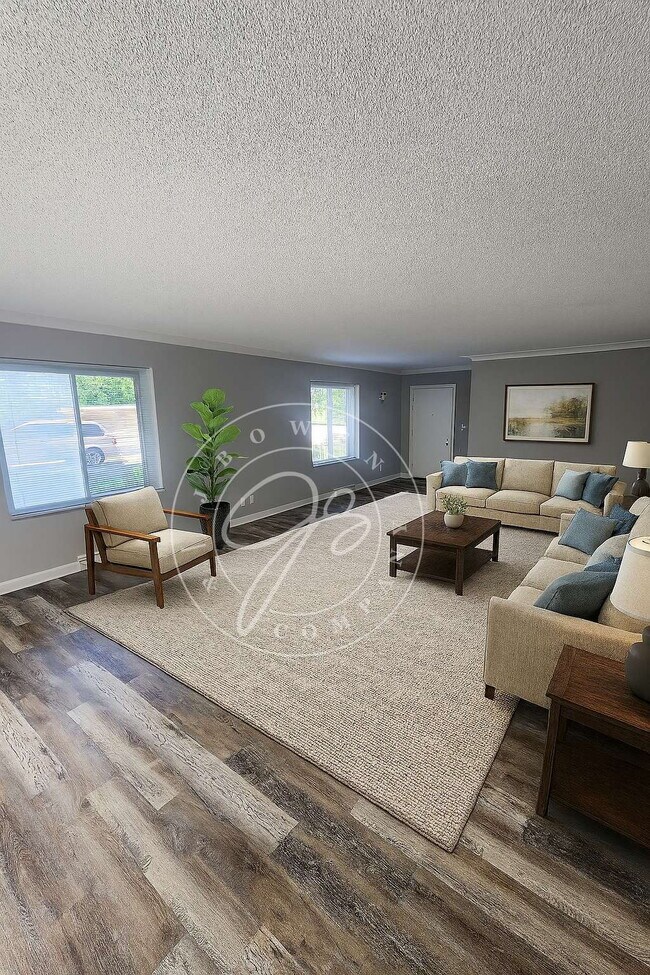 Foto del edificio - 2 bed 2 bath first floor apartment- Ottawa...