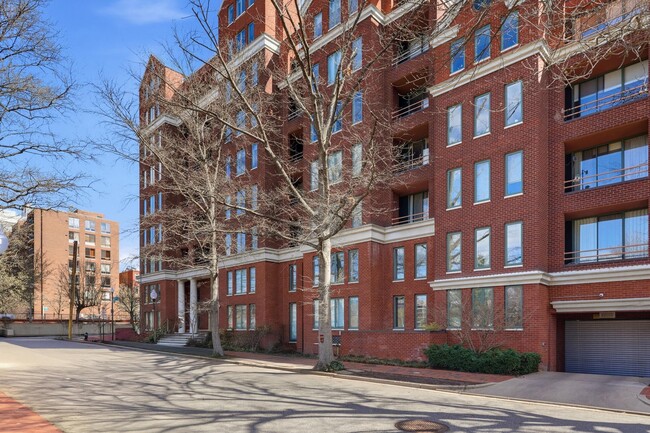 Foto del edificio - 955 26th St NW