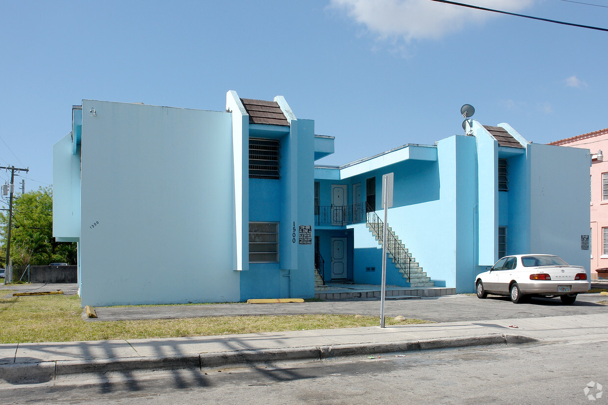 Foto del edificio - 1500 NW 1st St