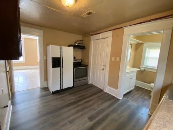 Foto del edificio - 1131 Loudon Ave NW