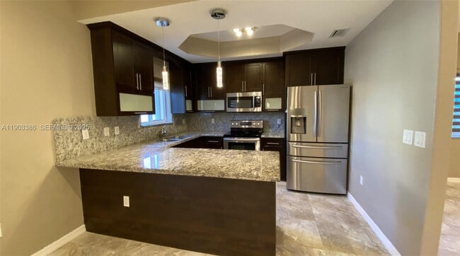 Building Photo - 15585 SW 178th Ln