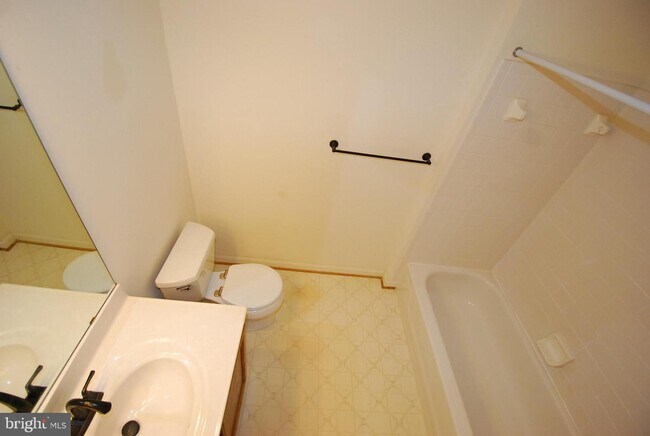 Building Photo - 1603 Berry Rose Ct