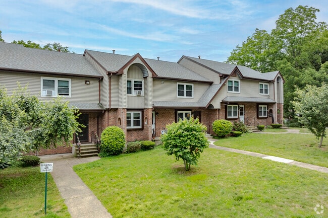 Building Photo - Arbor Park I