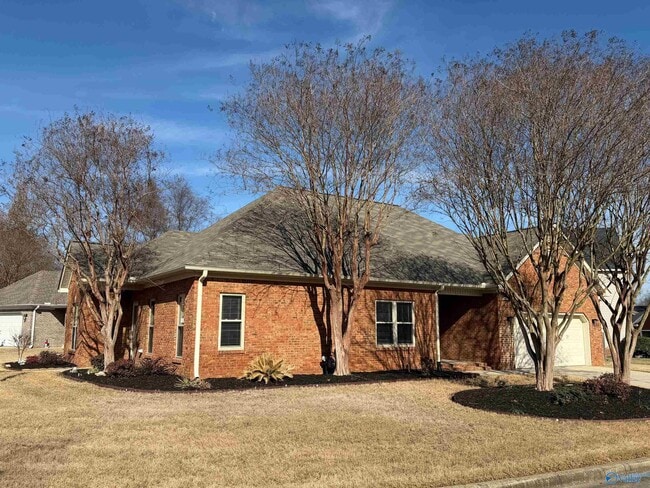 Foto del edificio - 945 Tracey Ln