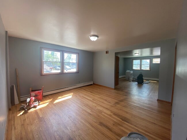 Building Photo - 468 Avenue A