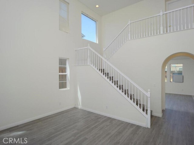 Foto del edificio - 15246 Diamond Rd