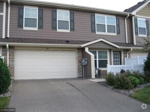 Building Photo - 2113 Cedar Grove Trail
