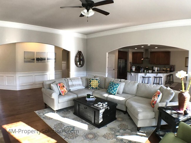 Building Photo - 304 Carters Creek Ct