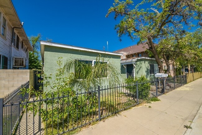 Building Photo - 1325 K St
