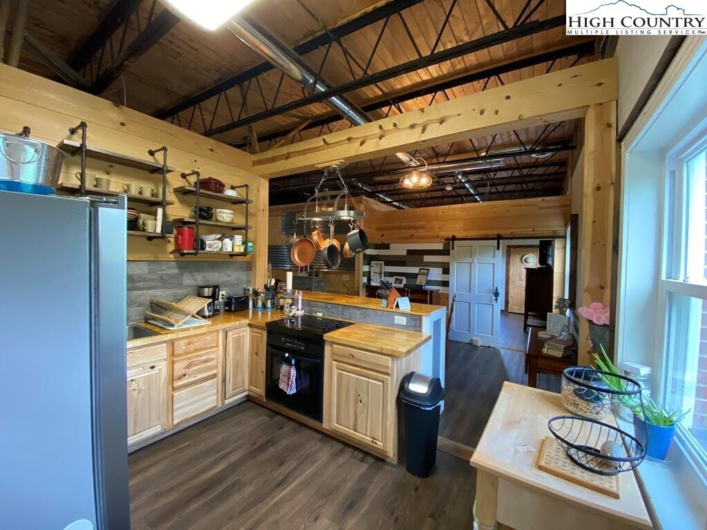 230 E Main St, Jefferson, NC 28640 House Rental in Jefferson, NC