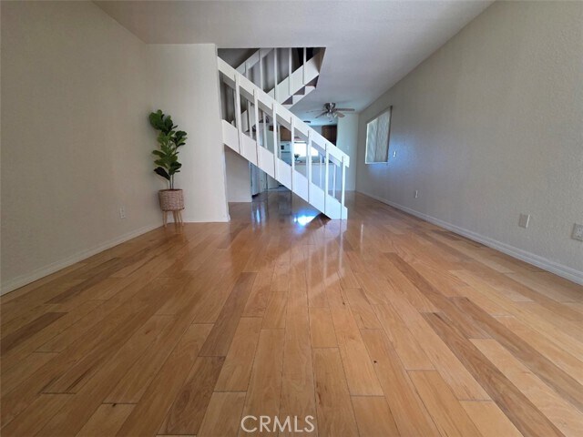 Foto del edificio - 15317 Santa Gertrudes Ave