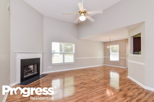 Foto del edificio - 5115 Bridle Point Pkwy