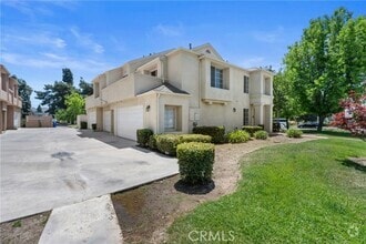Building Photo - 12016 Aspen Cir