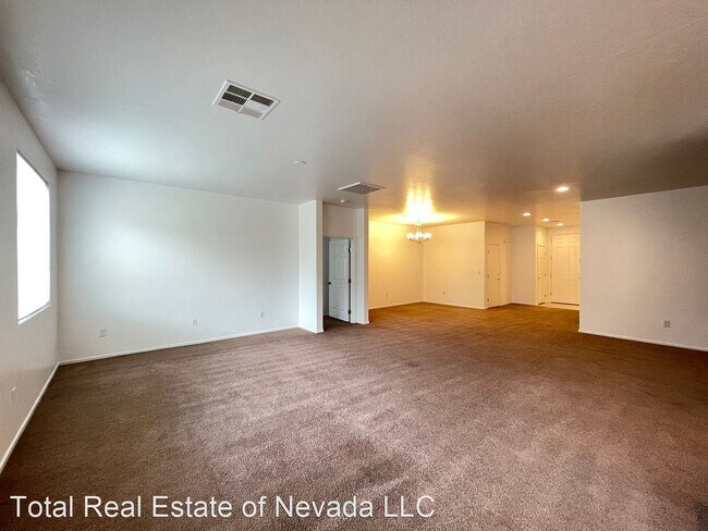 Building Photo - 4 br, 3.5 bath House - 2596 Coral Sky Ct
