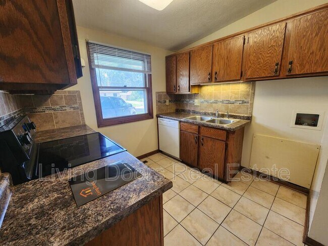 Foto del edificio - 267 W Rio Rd