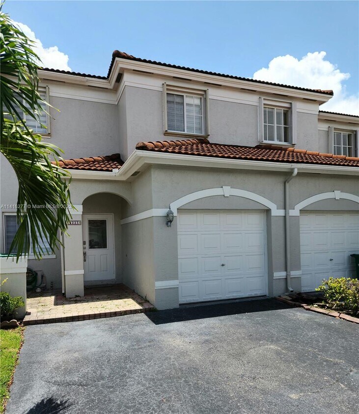 14225 SW 126th Pl, Miami, FL 33186 Townhome Rentals in Miami FL