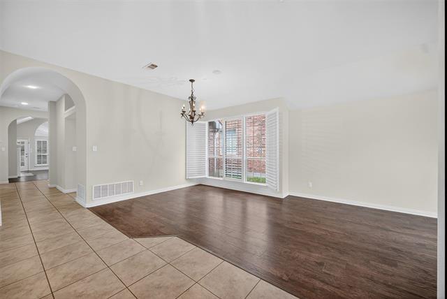 Building Photo - 2408 Barranca Way