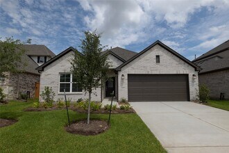 Building Photo - 8622 Sun Coral Dr
