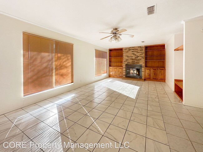 Building Photo - 3 br, 2 bath House - 518 West Cochiti Avenue