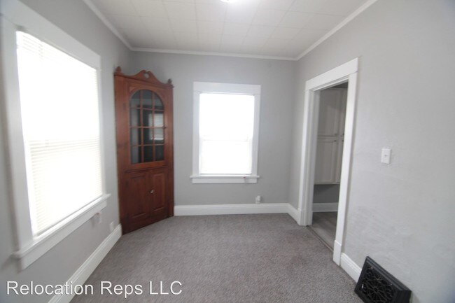 Building Photo - 2 br, 1.5 bath House - 146 15th Ave.