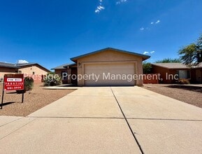 Building Photo - 9660 E Azuma Way