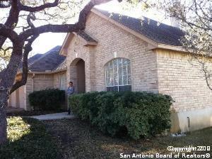 Foto del edificio - 17911 Crystal Knoll