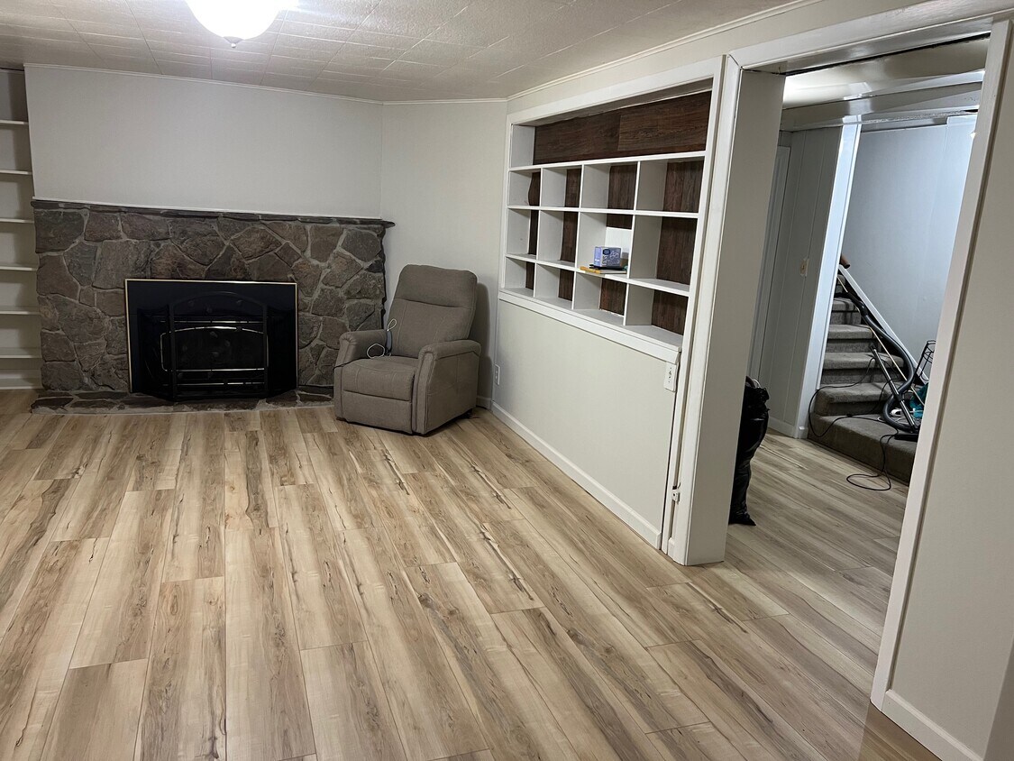 Foto principal - 1849 Marylhurst Dr