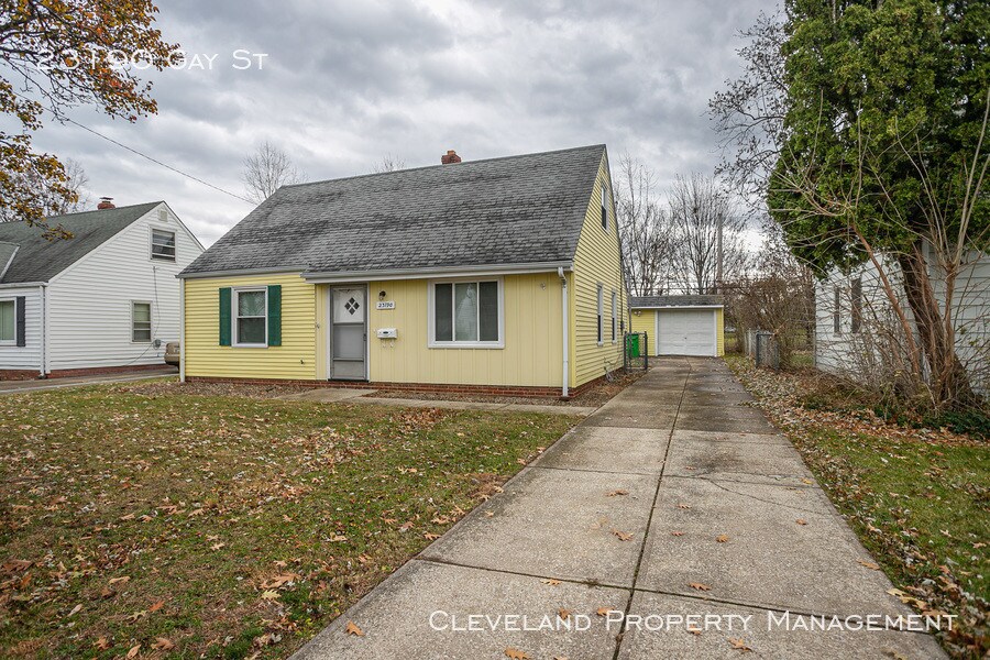 Primary Photo - 4 Bedroom Euclid Home