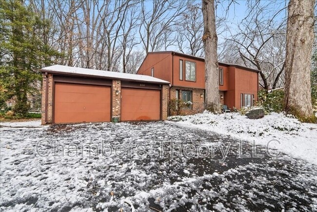 Building Photo - 8709 Hidden Hill Ln