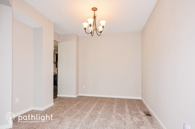 Foto del edificio - 308 Huntleigh Parkway, Wentzville, MO, 63385