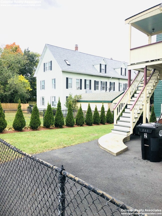 104 Elm St Unit 2, Watertown, MA 02472 Apartment for Rent in