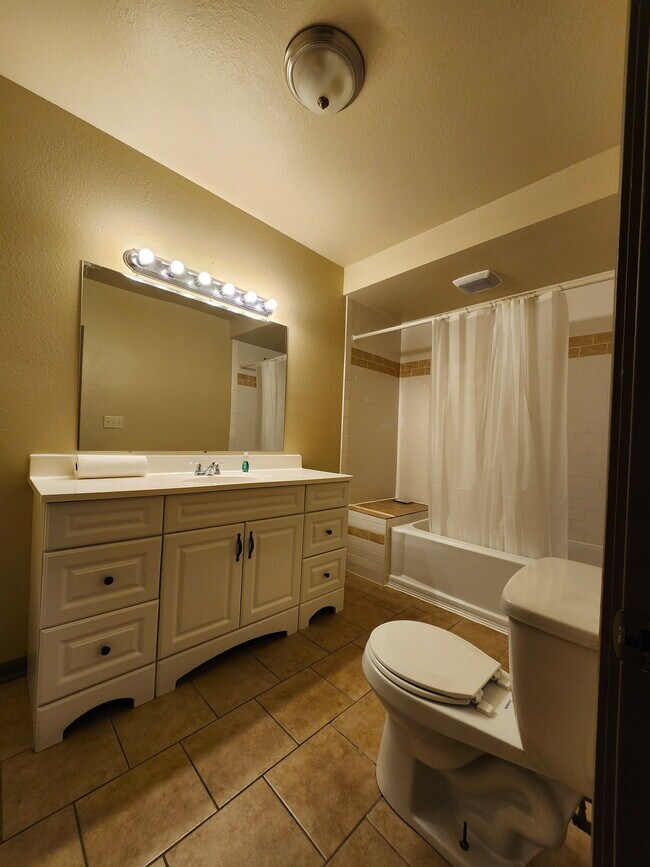 Foto del edificio - 4821 N 19th Pl