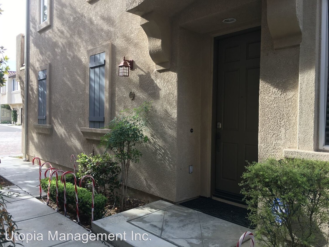Primary Photo - 2167 Palo Alto Dr
