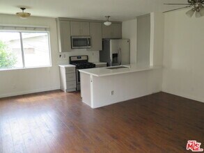 Building Photo - 12492 Gilmore Ave
