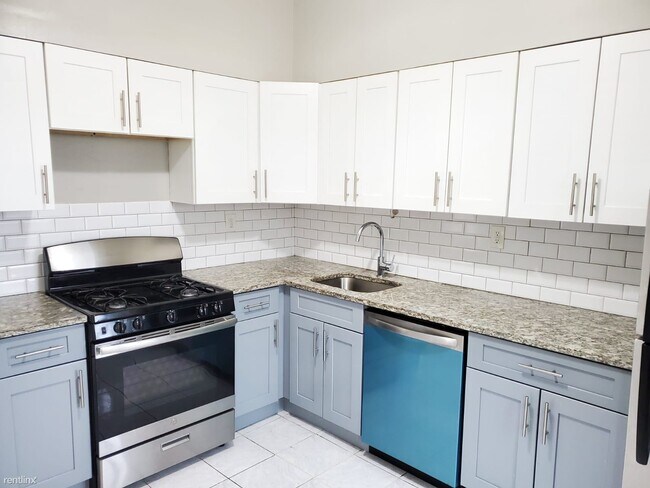Foto del edificio - 3 br, 1 bath  - 730 Garfield Ave Apt 2