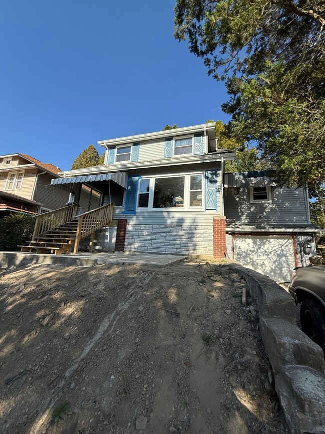 Building Photo - 109 Terrace Ave