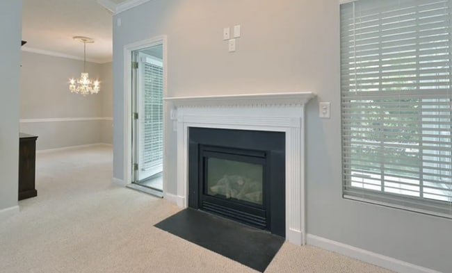 Building Photo - 710 Latta Cir