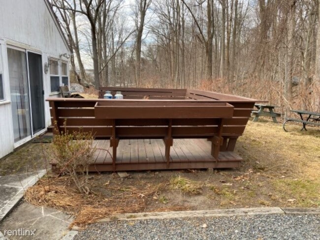 Building Photo - 1 br, 1 bath Apartment - 1320 Route 12