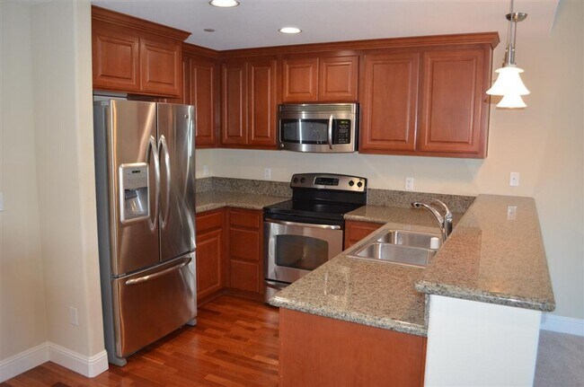Foto del edificio - 2 Bed / 2 Bath Apartment | 1,021 Sq. Ft. | Washer & Dryer Included