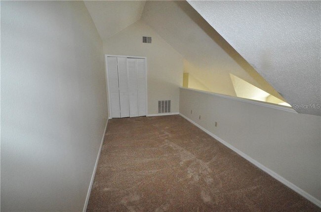 Building Photo - 6178 Westgate Dr