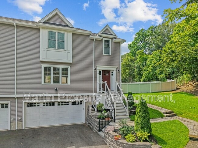 Photo - 26 Atwood Ave Apartment