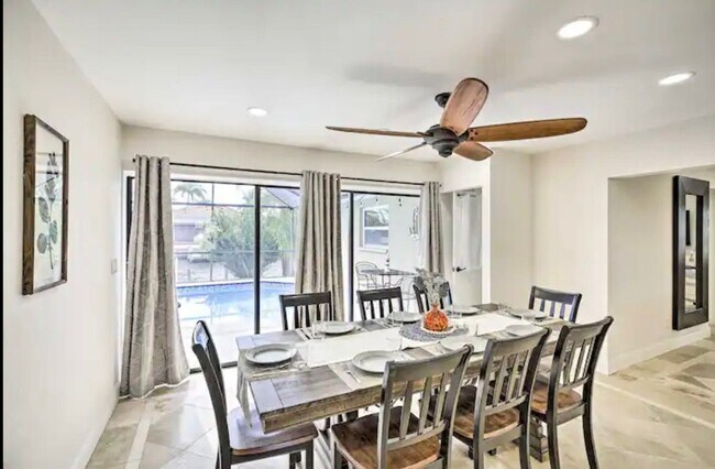 Foto del edificio - 2806 SW 38th Terrace