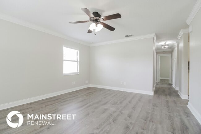 Building Photo - 505 E Palmetto Ave