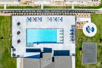 Building Photo - Authentix Greeley