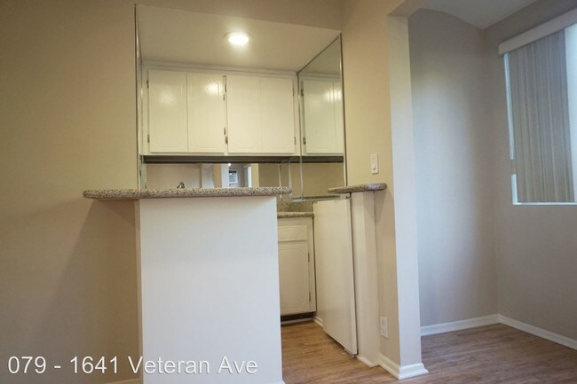 Building Photo - 1641 Veteran Ave